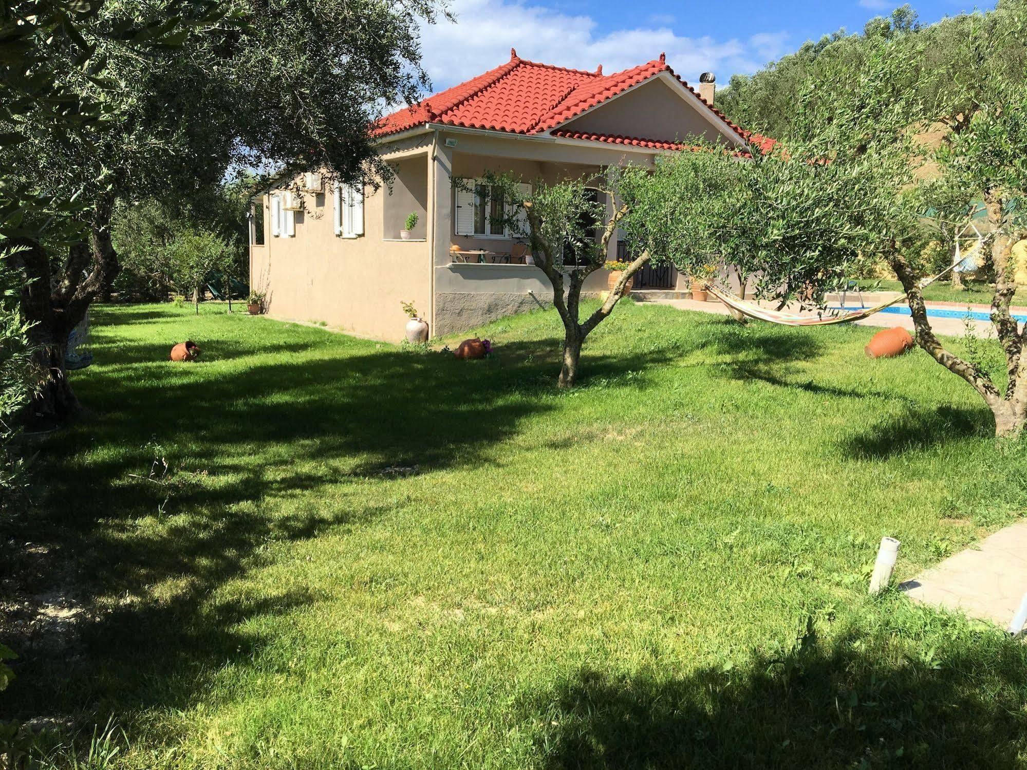 Planos Villa Eksteriør bilde